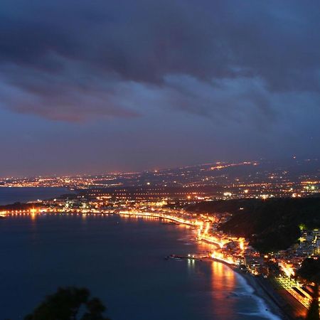 Appartement Casa Capri à Giardini-Naxos Extérieur photo