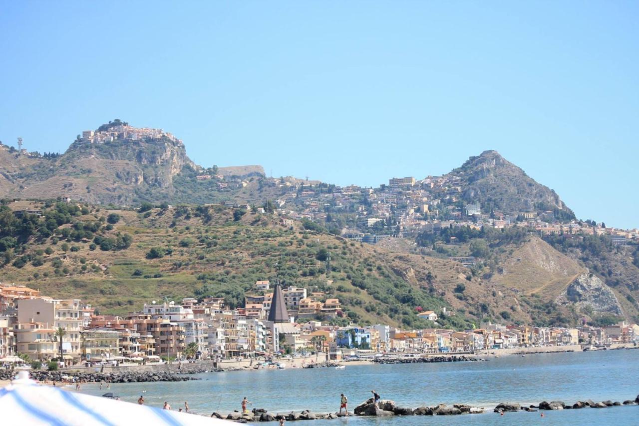 Appartement Casa Capri à Giardini-Naxos Extérieur photo