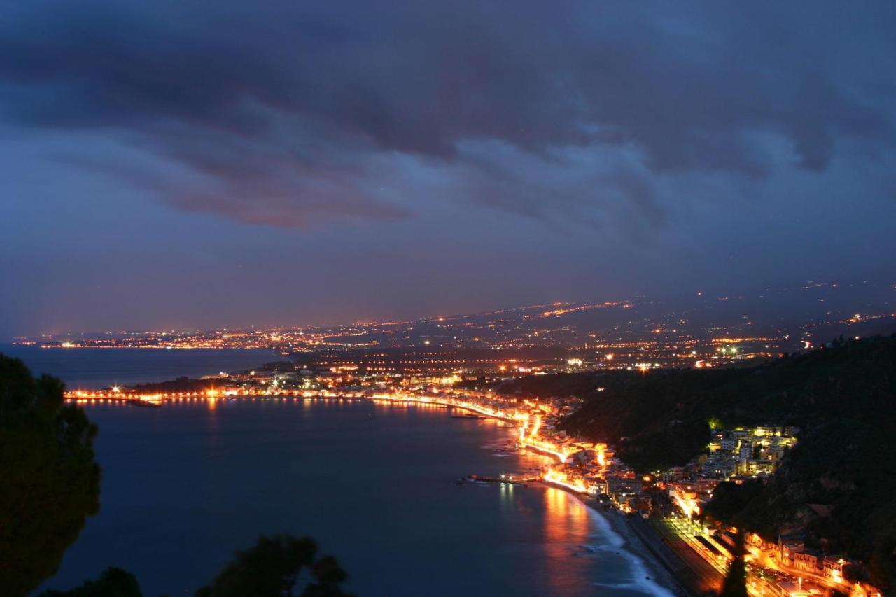 Appartement Casa Capri à Giardini-Naxos Extérieur photo